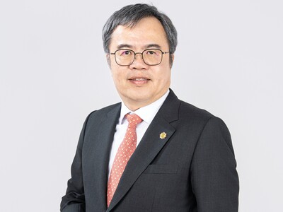 114傑出校友--柯經一圖片